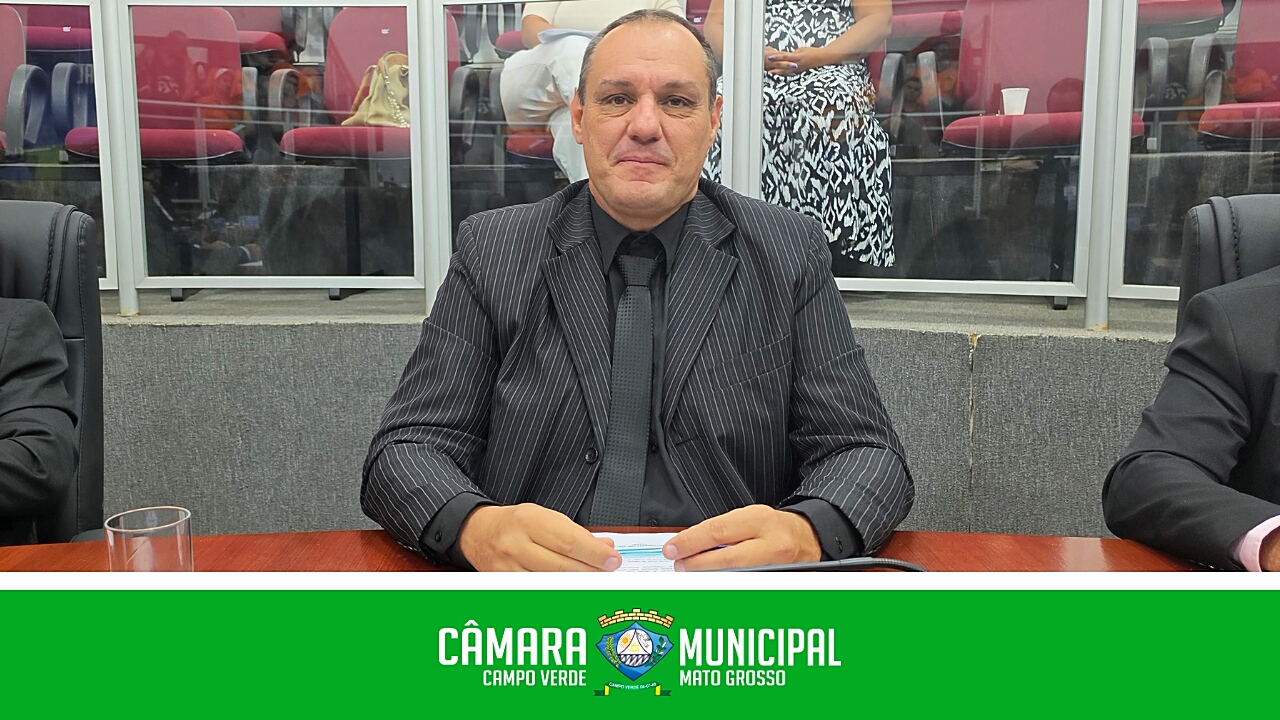 Fabiano Teruel indica o reforço na organização no tráfego nos horários de pico no trânsito municipal.